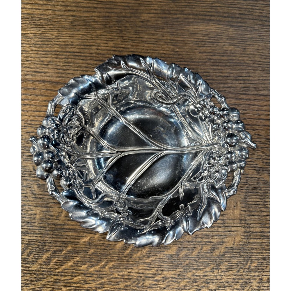 Arthur Court Grape Leaf Bowl, Vintage Aluminum Fruit‎ Dish 6.5″
